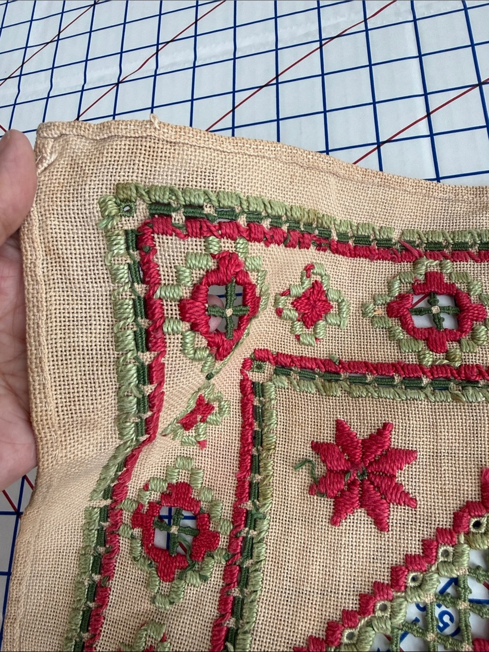Vintage Hand Embroidered Drawn Thread Hardanger Style Table Topper 18” Square - Picture 10 of 15